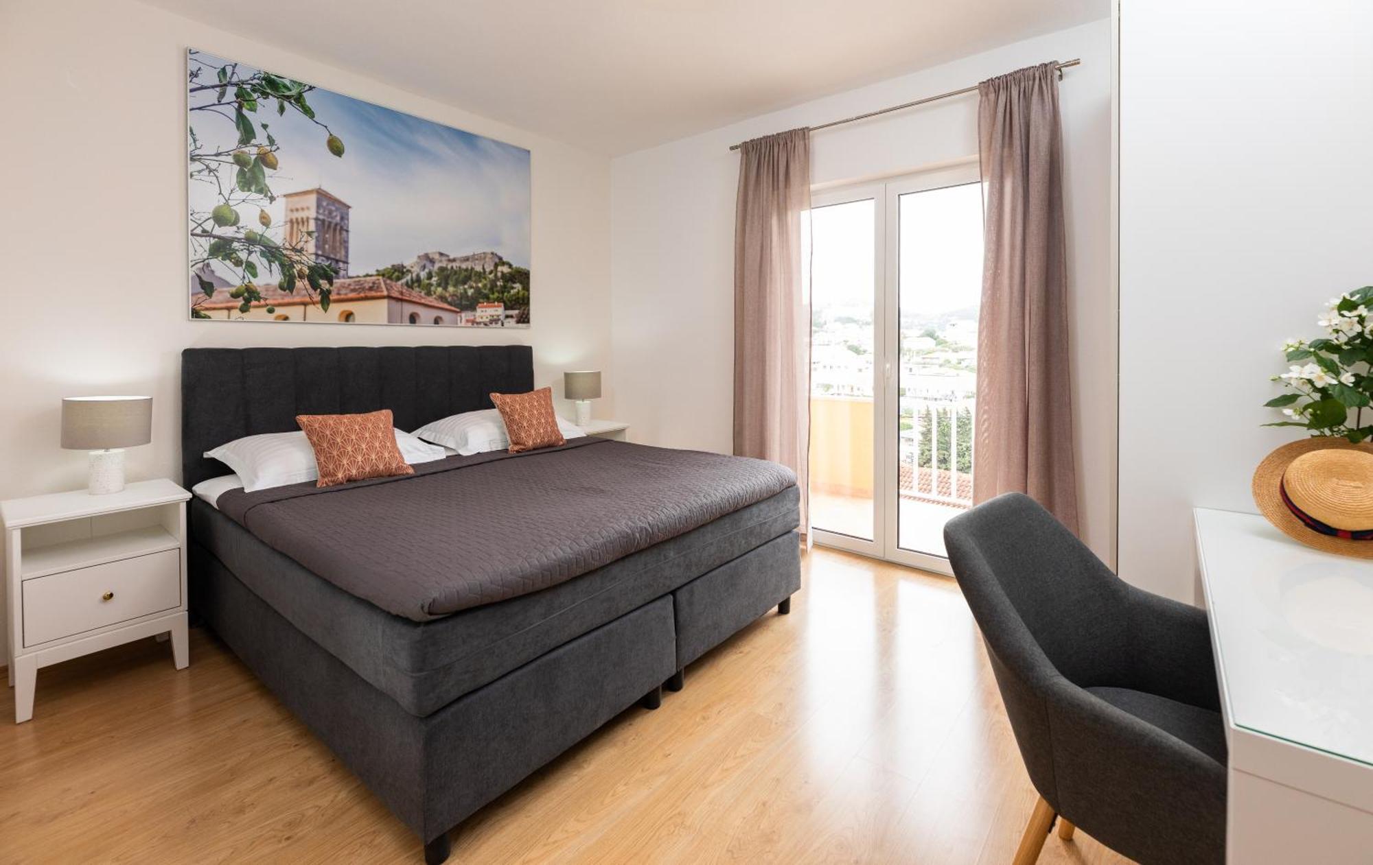 Apartments Sunny Elza Hvar Town Exterior photo